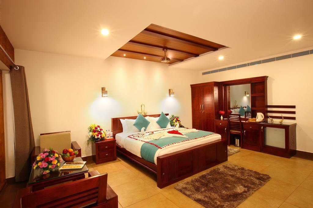 Arayal Resort-A Unit Of Sharoy Resort Tariyod Room photo