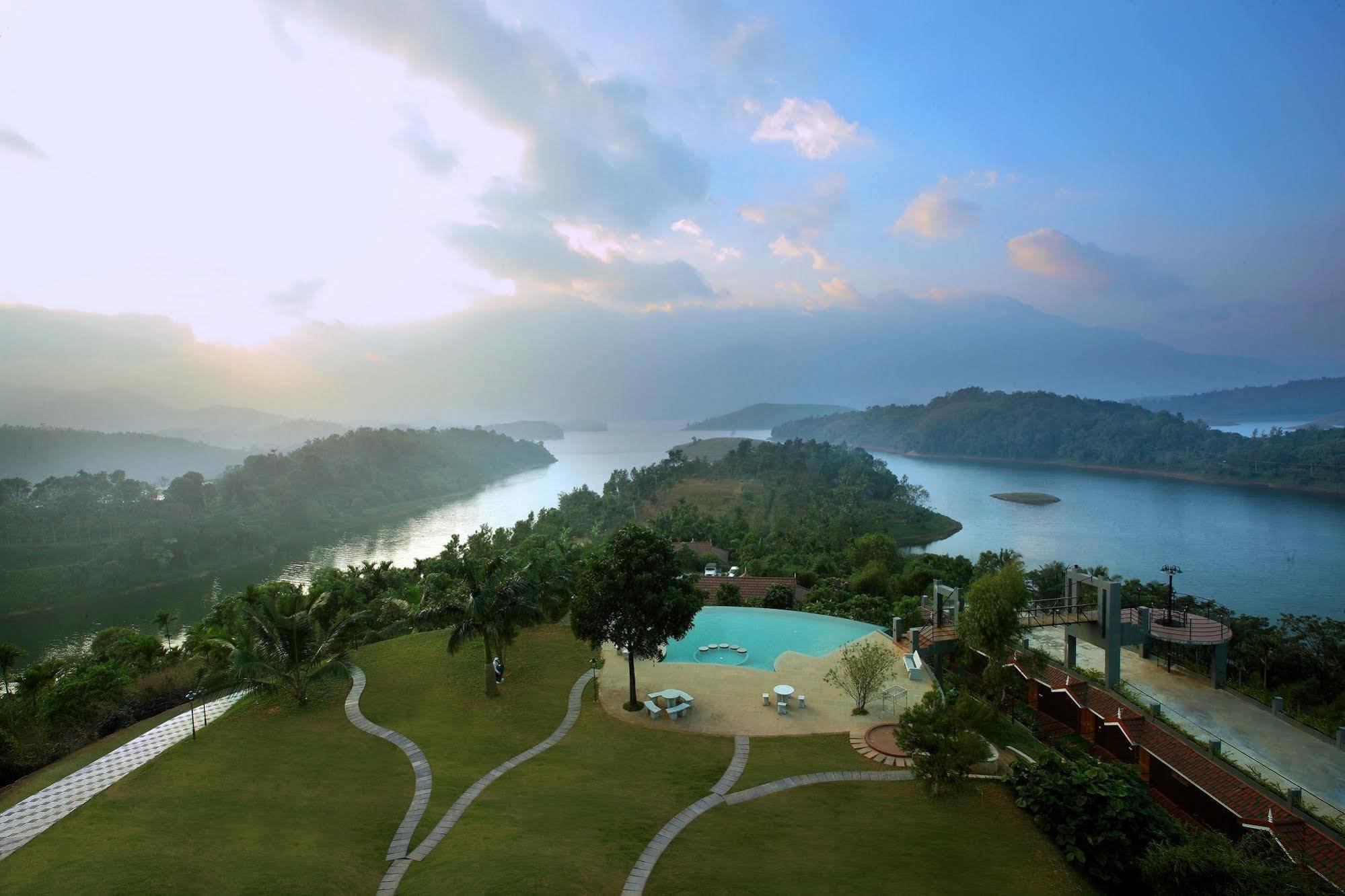 Arayal Resort-A Unit Of Sharoy Resort Tariyod Exterior photo
